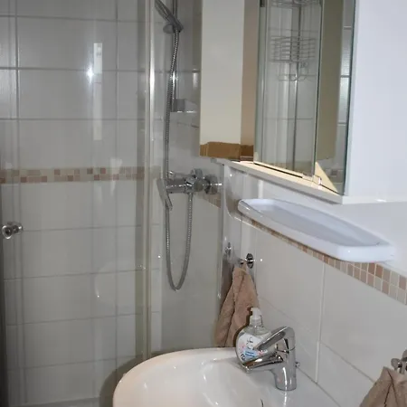 Ilonas Apartment *